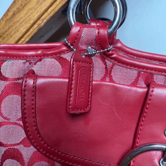 COACH Signature Gallery Orange Canvas Pleated Large Tote, EUC, MSRP $358. - Picture 10 of 12